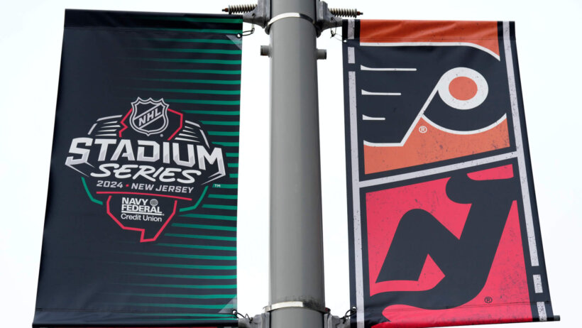 Flyers vs Devils Stadium Series