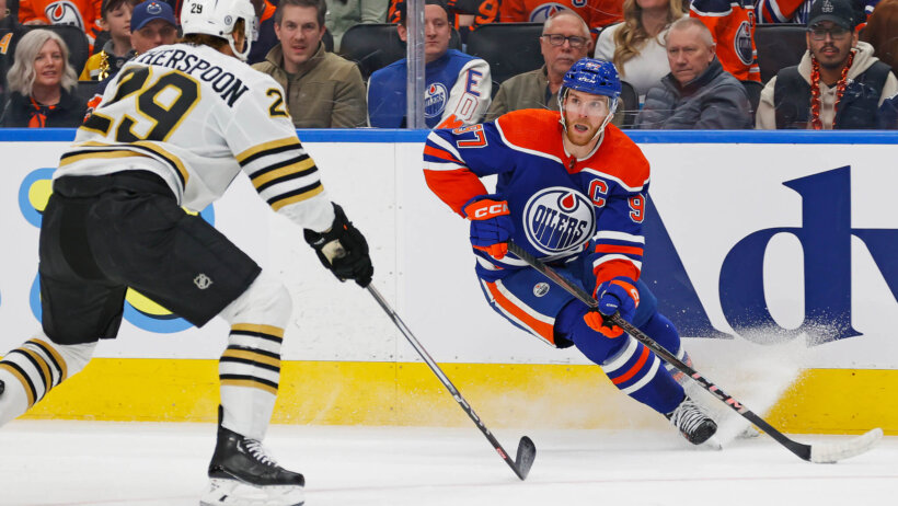 Edmonton Oilers forward Connor McDavid against Boston Bruins