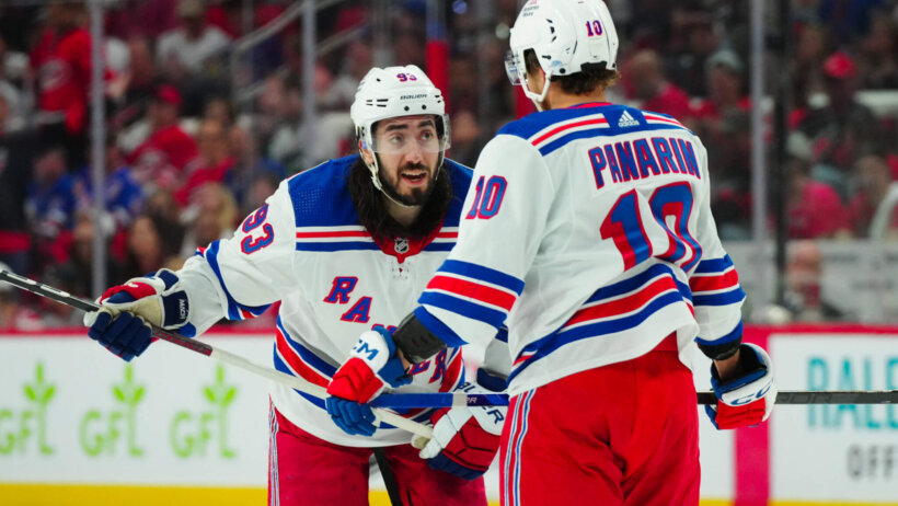 New York Rangers center Mika Zibanejad and left wing Artemi Panarin talks against the Carolina Hurricanes