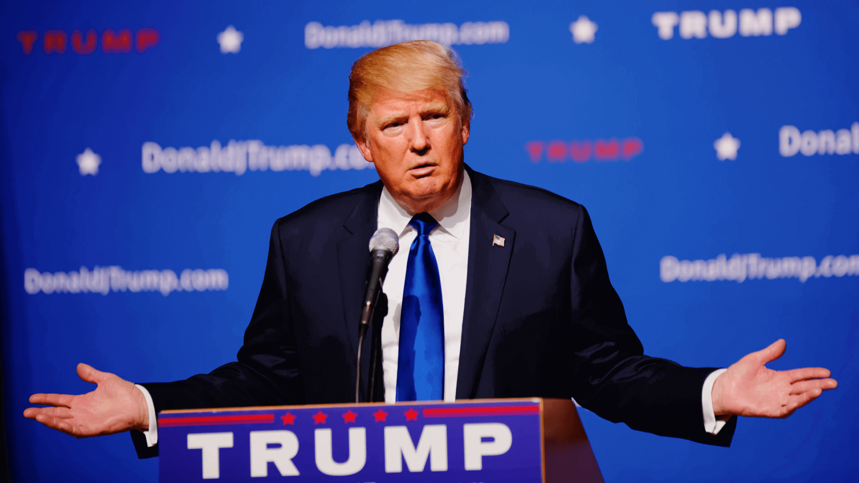 Donald Trump shrugging