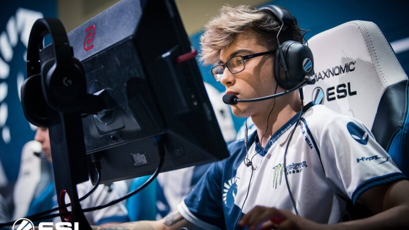 twistzz